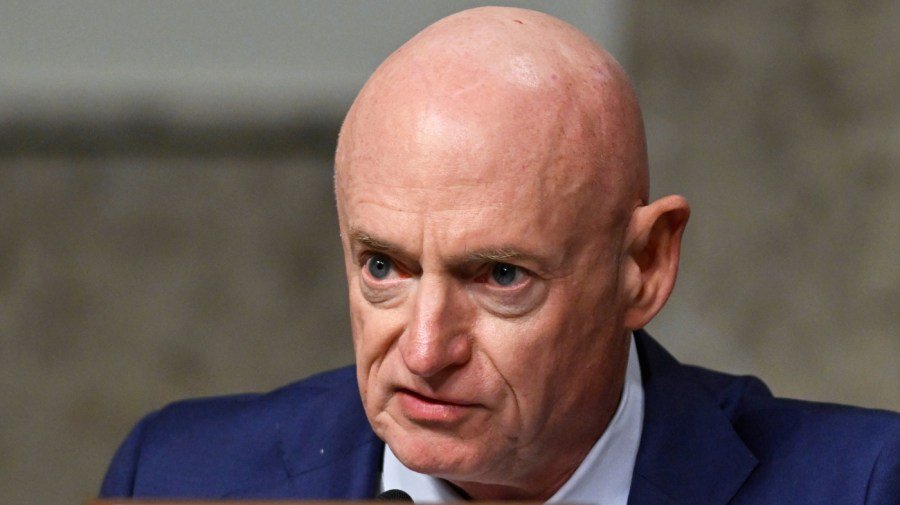 Kelly lawyer: Another indictment attempt would be 'remarkable abuse' of DOJ power