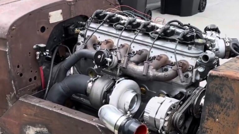 Yes, You Can Put LS Heads On A Ford 300 Inline-6, But It's Not Gonna Be Easy