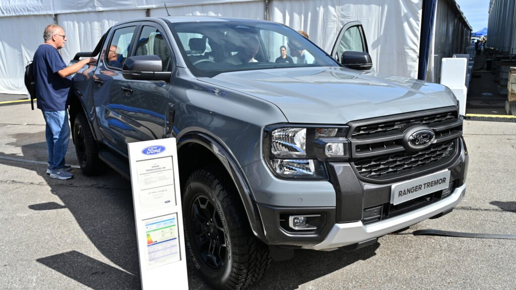UK Streets Are Filling Up With Massive US-Style Pickup Trucks