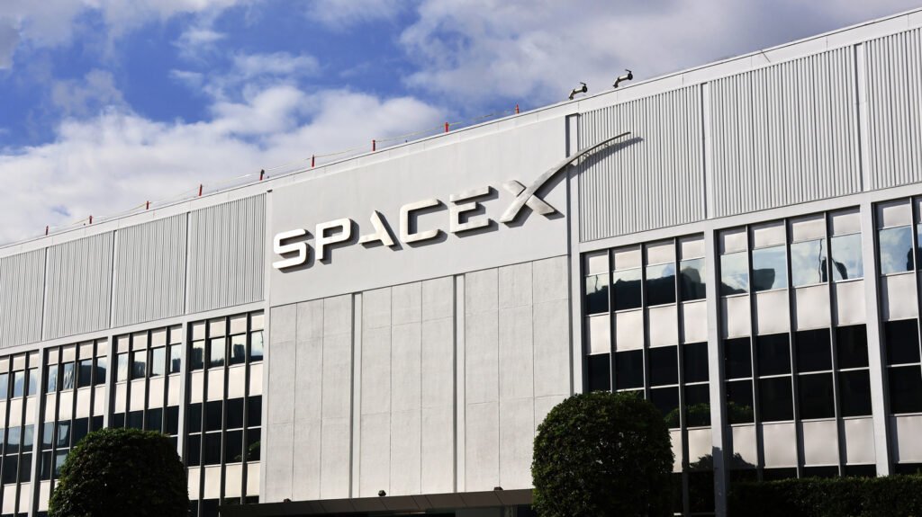 SpaceX Might Be Getting Into Weaponry Now