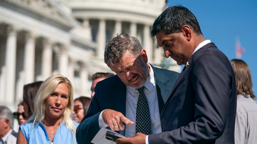 Khanna, Massie want meeting with Blanche on redacted senders in Epstein emails