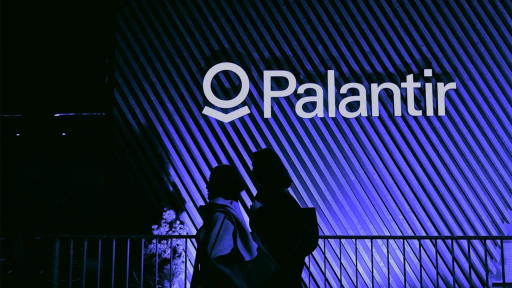 Palantir’s stock price is back on the rise. This 1 factor may determine if shares keep going up
