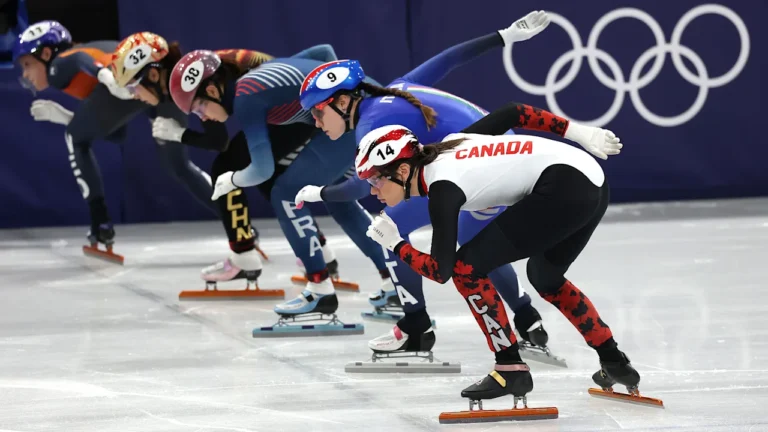 How hesitation is a fundamental brain feature, according to neuroscientists