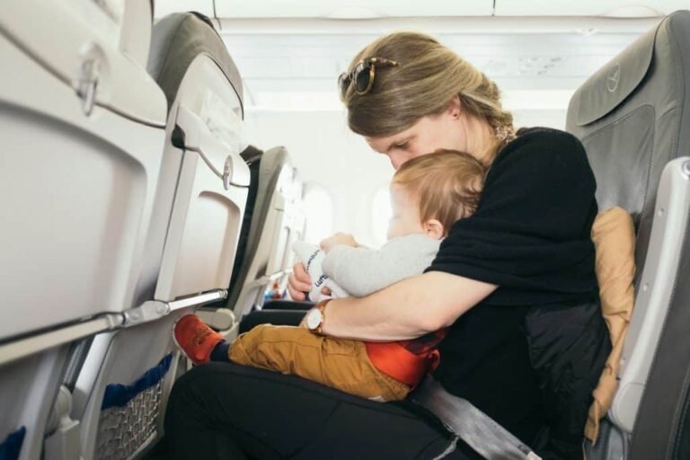 Family Travel :Tips for Travelling with Babies, Toddlers, and Young Children