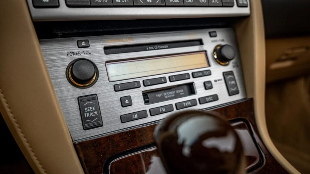 Lexus And Ford Were The Last Automakers To Sell Cars With Tape Decks