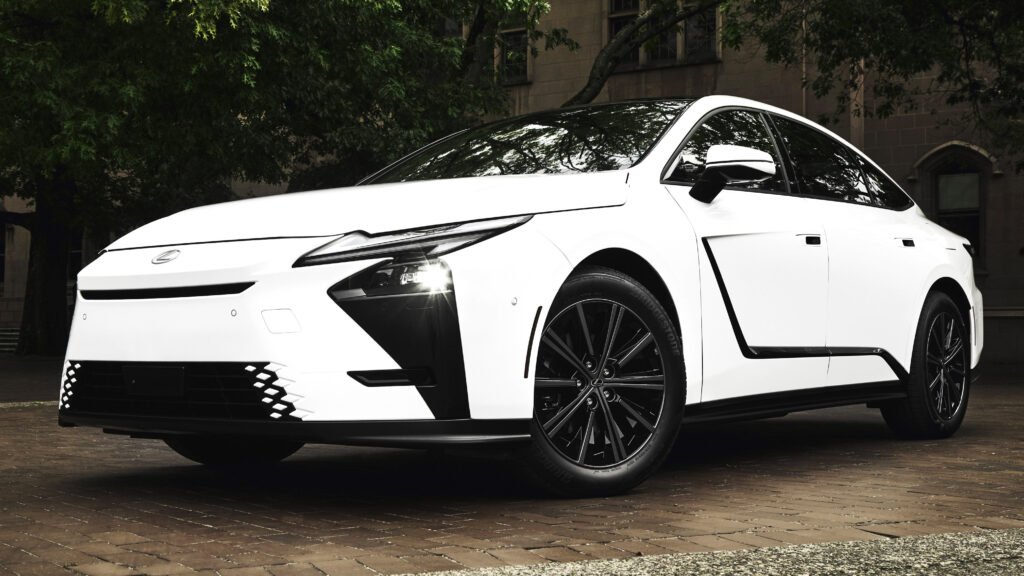 The First Electric Lexus ES Costs Less Than The Hybrid Model