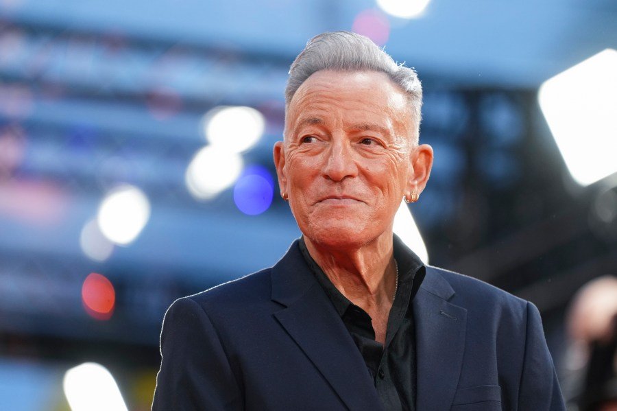 Springsteen launching 'political and very topical' tour in Minneapolis