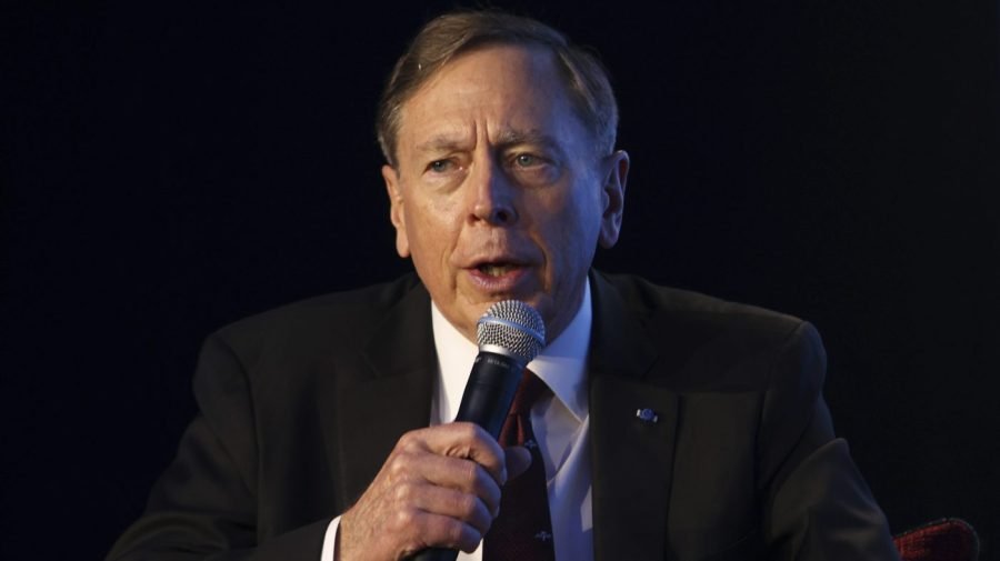 Petraeus: Iranian mines in Strait of Hormuz creates ‘real challenge’ for US