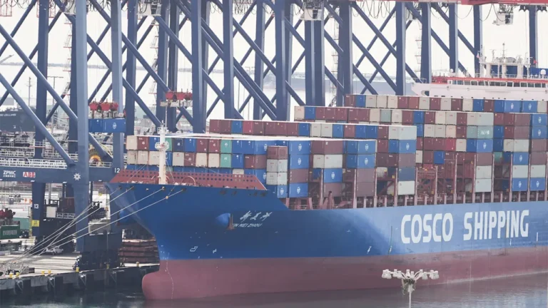 Democrats warn Trump’s tariffs will cost American households more than $2,500 in 2026