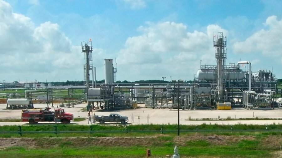 US, other countries plan to use oil reserves