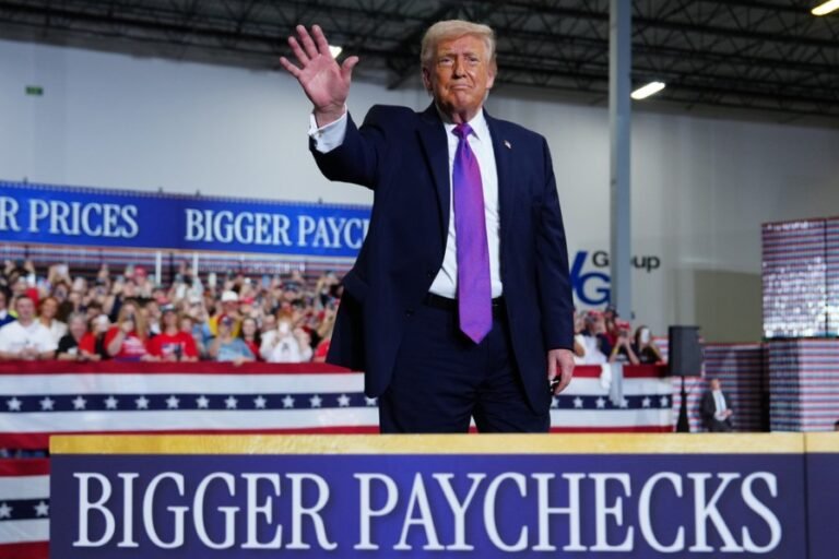 Both parties are struggling with midterm messaging 