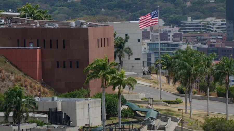 US resumes operations at embassy in Caracas