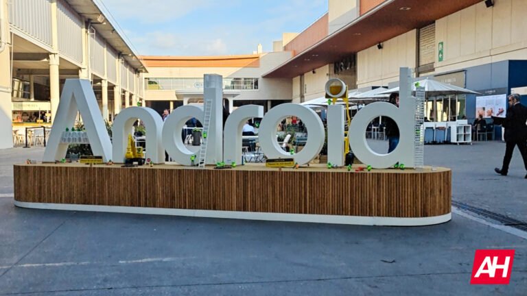 Android Boss Speaks Out on Sideloading Fears and Android 17's Big Shift