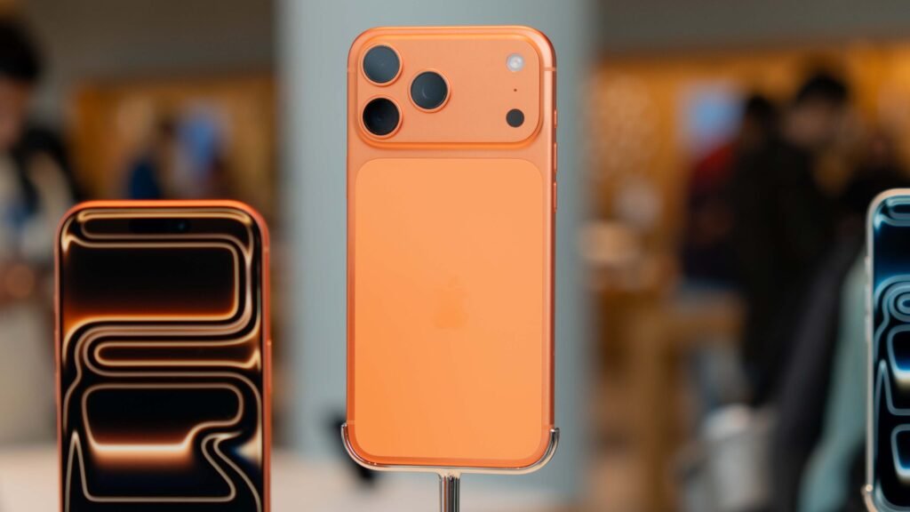 Apple could adopt 200MP camera for iPhone, leapfrog Samsung in the process