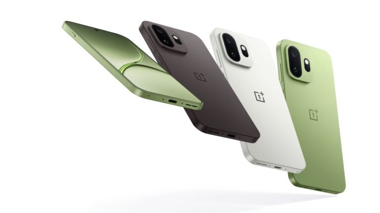 OnePlus 15T Launches With a Massive Battery in a Surprisingly Small Body