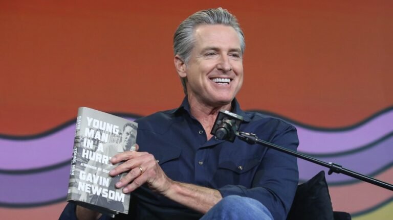 Influencers are pushing out media for aspiring Democratic politicians