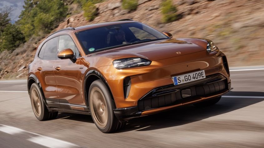 New Porsche Cayenne Electric 2026 - pictures