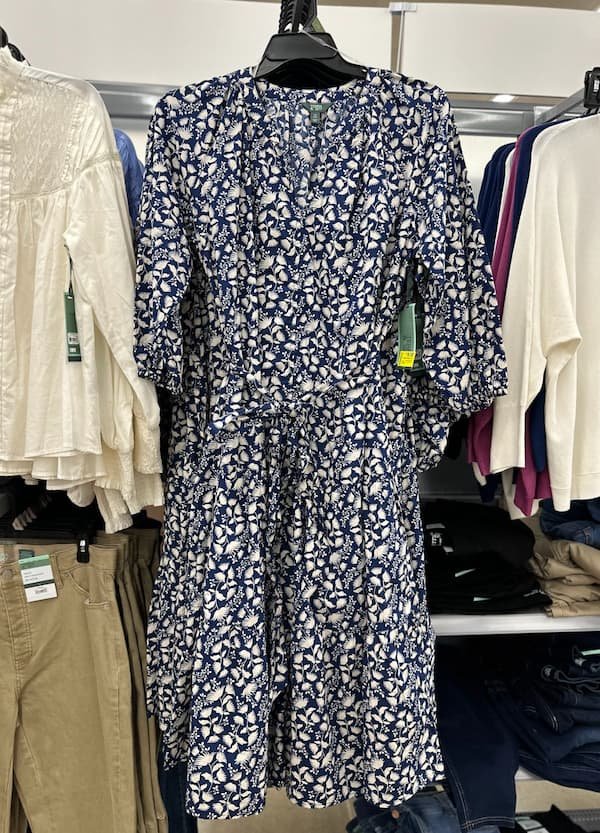 Women’s Plus Size Clothes Deals at Walmart: Terra & Sky Midi Peasant Dress only $19.59, plus more!