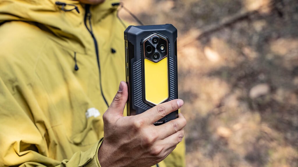 You Can Now Buy Ulefone RugKing 5 Pro Now: $270 Gets You a 20,000mAh Rugged Phone
