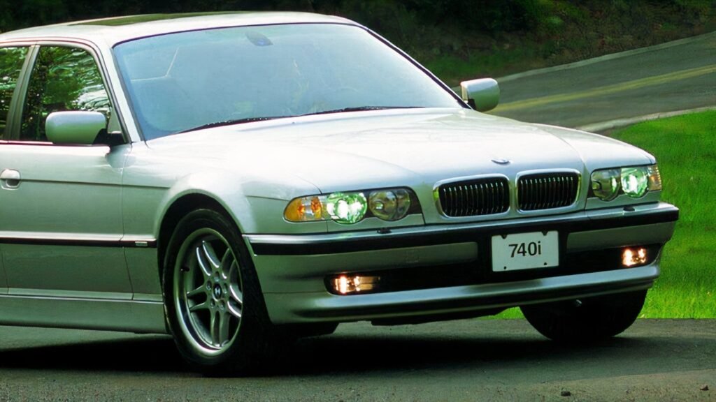 The E38 BMW 7 Series Was A Technological Masterpiece