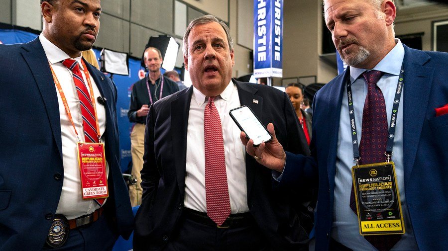 Christie: Blanche 'obliterating' DOJ's reputation