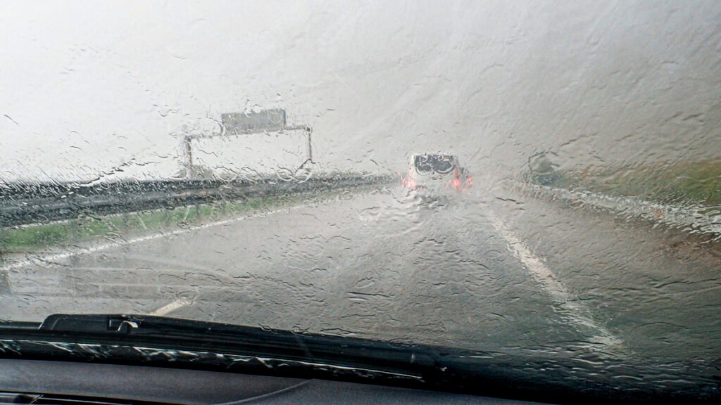 Flash Flood Warning: 4 Inches of Rain and Severe Storms Threaten Eastern Highways This Weekend
