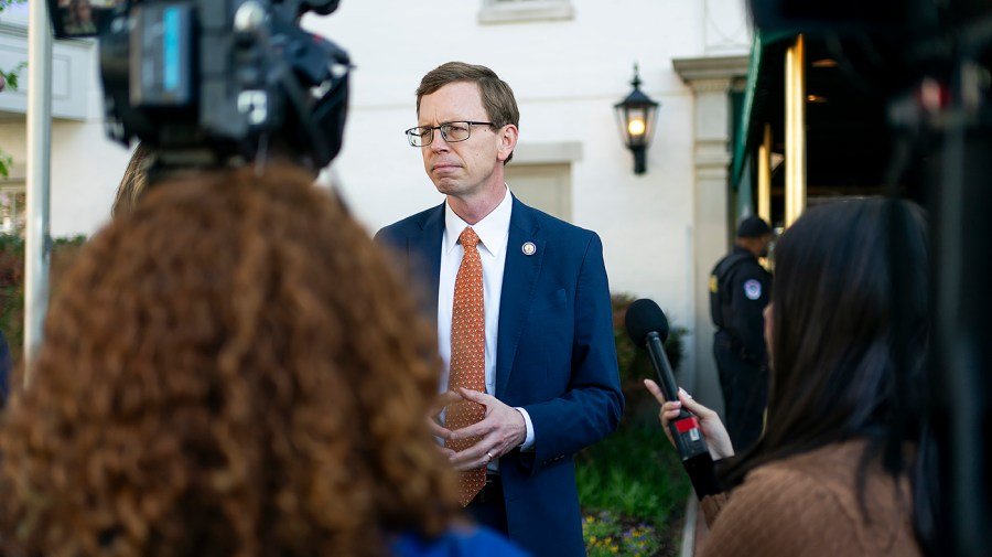 Dusty Johnson leads GOP primary for South Dakota governor: poll 