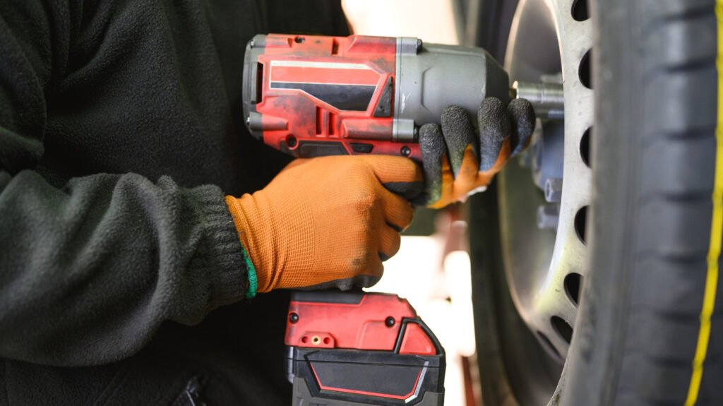 Signs Your Car's Nuts And Bolts Weren't Torqued To Spec