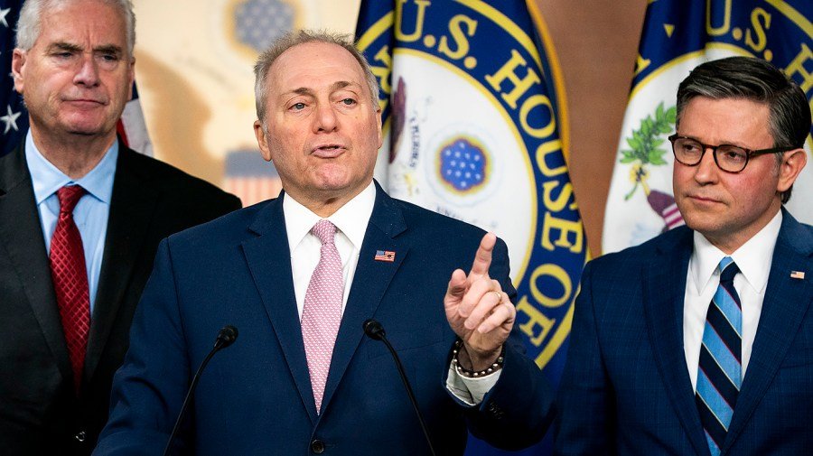 GOP points to Iran conflict to pressure Democrats to end DHS shutdown