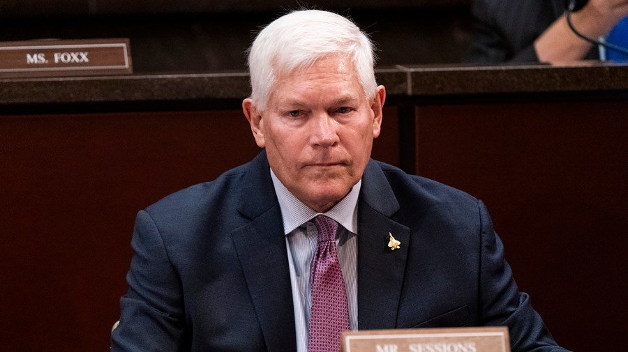 GOP lawmaker argues Marines on Kharg Island would not be 'boots on the ground'