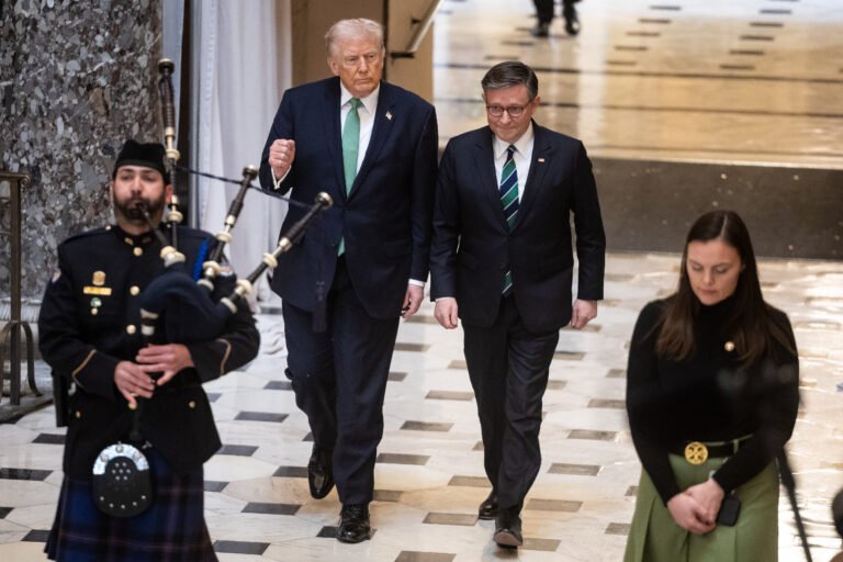 ‘Warrants or bust’: House hard-liners deliver ultimatum ahead of spy powers vote