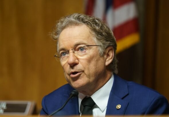 Two GOP senators break ranks on final Senate budget vote