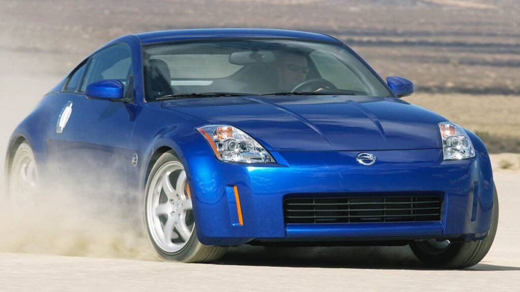 This Car Show Just Banned Nissan 350Z and Nissan 370Z Owners From Attending