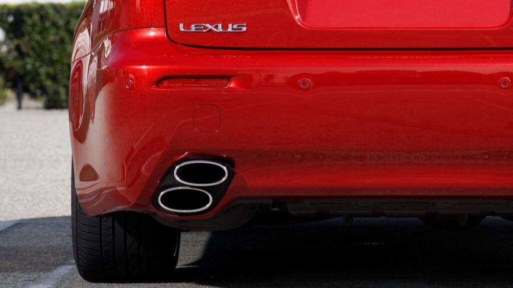 These 2 Mainstream NA V8 Sedans Are Already Increasing In Value