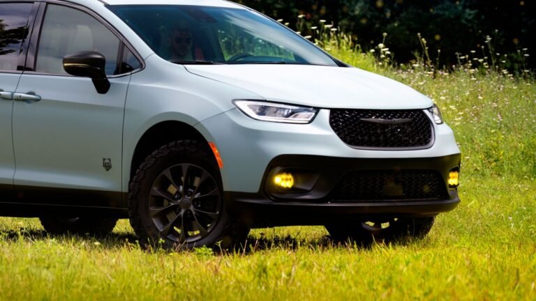 Chrysler Might Do The Unthinkable With Its Only Production Vehicle