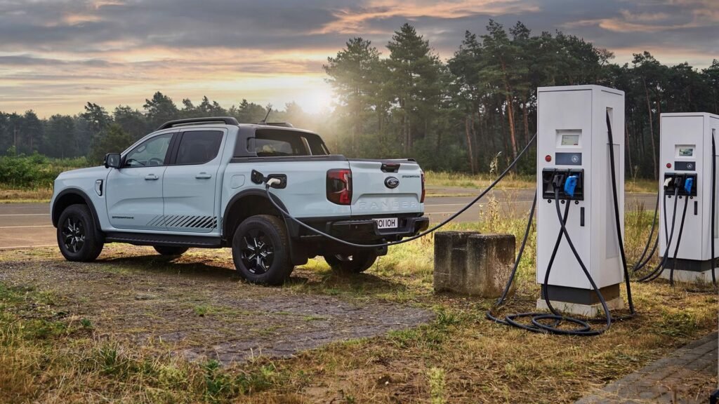 The Plug-In Hybrid Truck Merges Combustion Power With Electric Efficiency