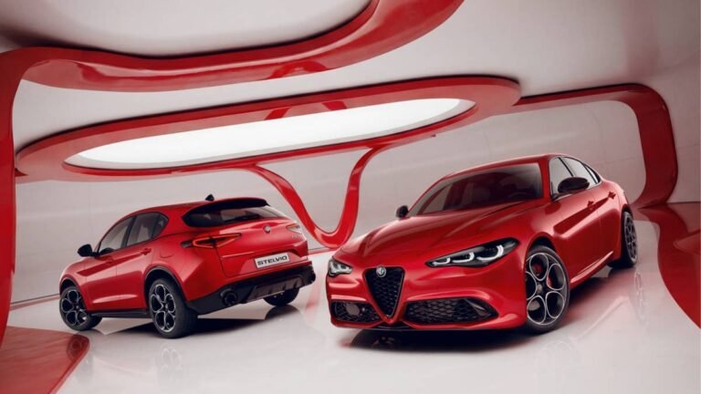 Alfa Romeo Giulia and Stelvio Get a 'Carbon' Package With Barely Any Carbon