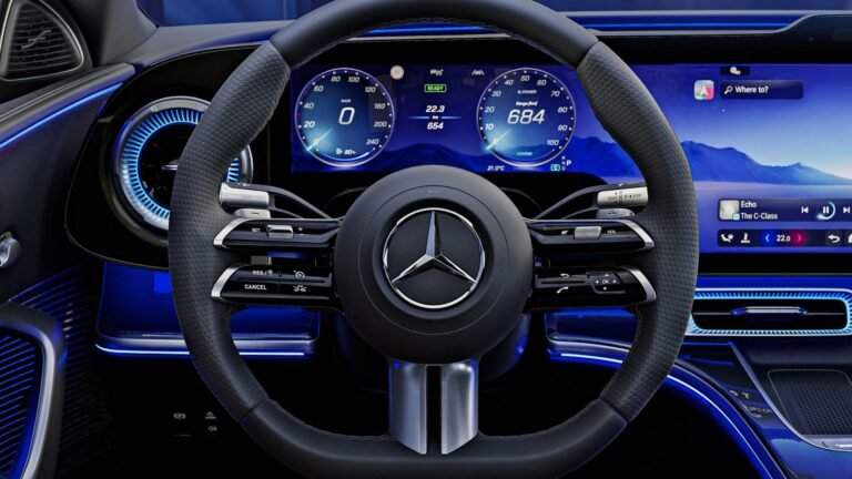 New Electric Mercedes C-Class Interior Looks Like It Came From Star Trek