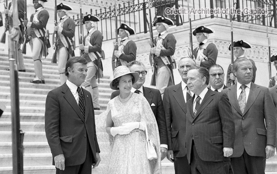 Photos show Queen Elizabeth's 1976 visit to the U.S. Capitol