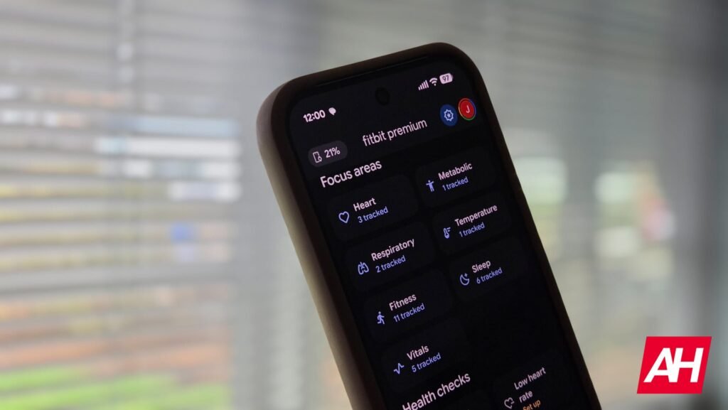 Fitbit food logging and other new app features start going live