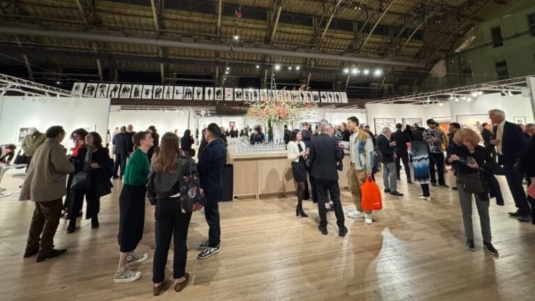 Giant Buddha Lands in New York