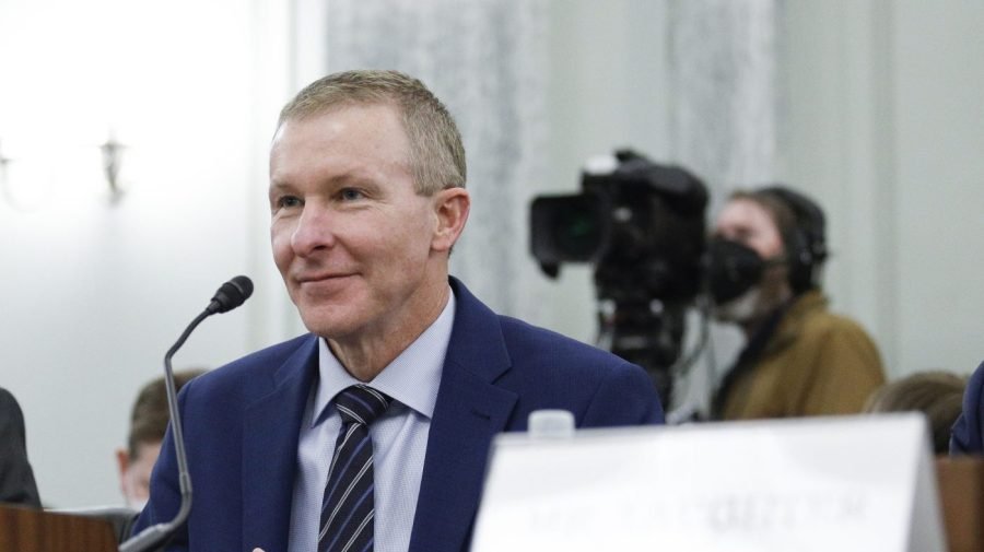 United CEO pitches merger to Trump that would create world's largest airline: Report