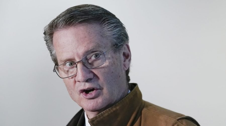 Burchett on aliens: 'You'd be up at night' if 'the things that I've seen' are released