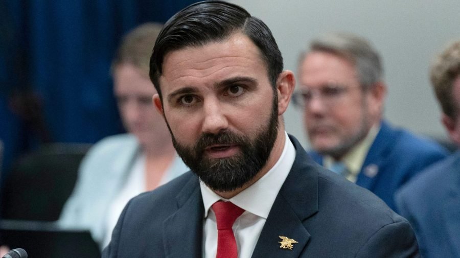 Trump to tap ousted FEMA leader to head disaster agency