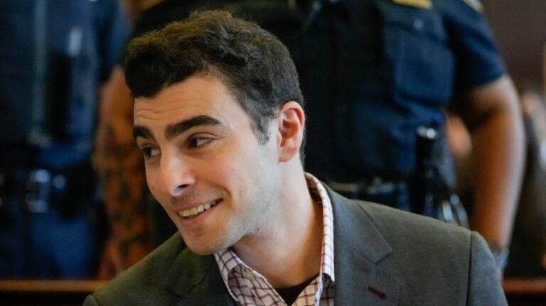 Mangione decries political violence after Trump assassination attempt