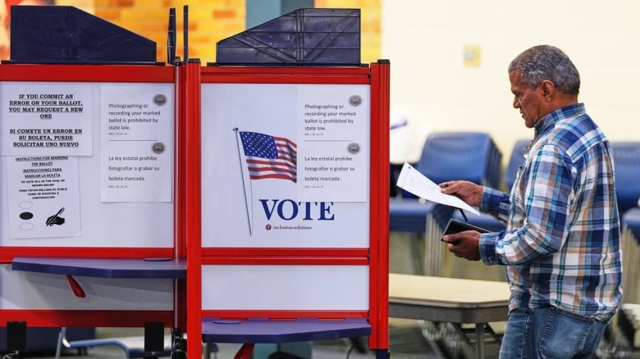 Judge dismisses DOJ lawsuit seeking Massachusetts voter data