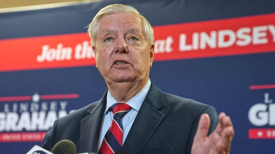 Graham on Israel-Lebanon ceasefire: 'Last thing' US needs is to 'throw Hezbollah a lifeline'