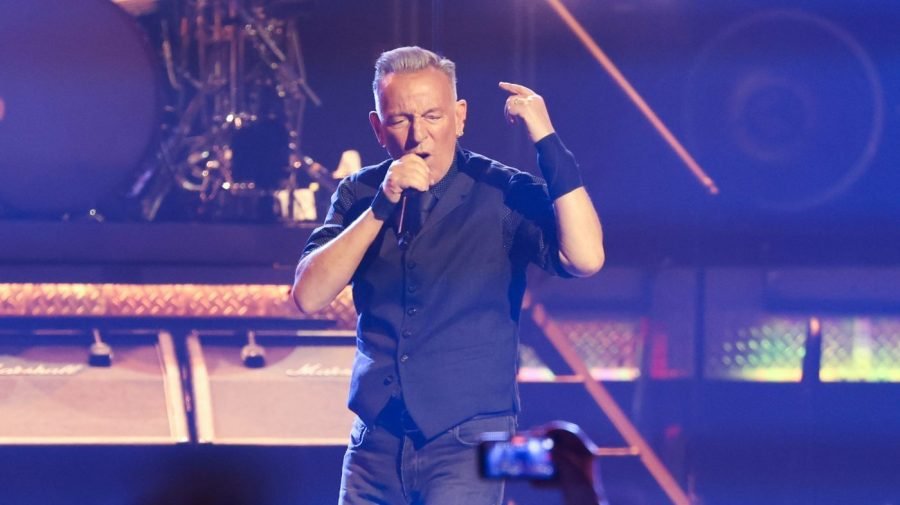 Trump calls for MAGA boycott of Springsteen concerts: 'Total loser who spews hate'