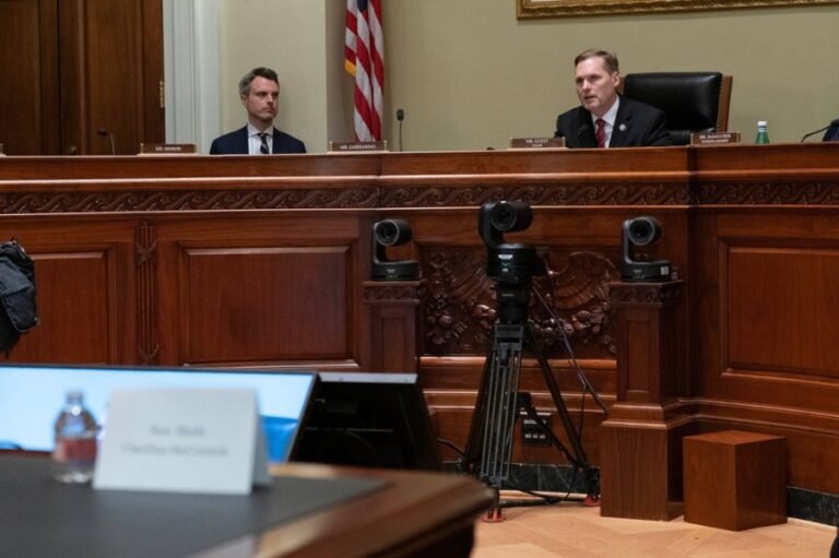 When the House Ethics Committee tried to cover the crimes of a Democratic Speaker