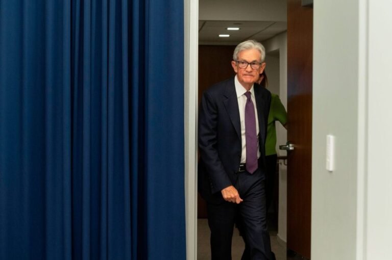 Powell plans to stay